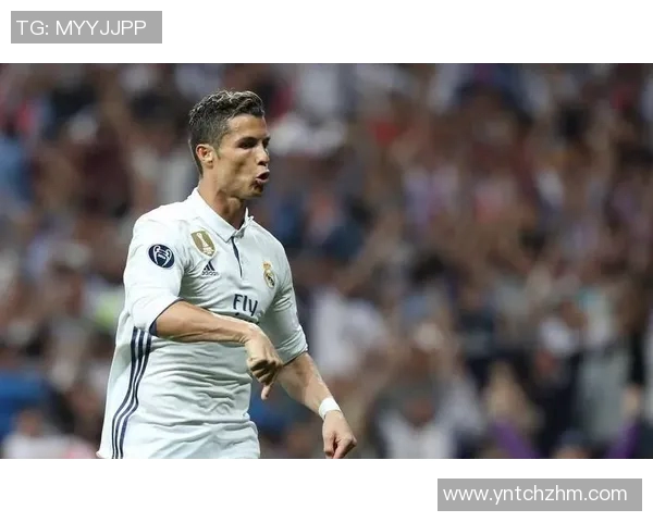 1997年足球明星的辉煌岁月与传奇故事回顾 1997年足球明星的辉煌岁月与传奇故事回顾