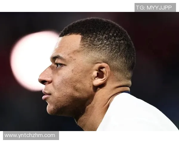 24岁以下足球明星崭露头角引领新一代足球风潮的崛起与挑战 24岁以下足球明星崭露头角引领新一代足球风潮的崛起与挑战