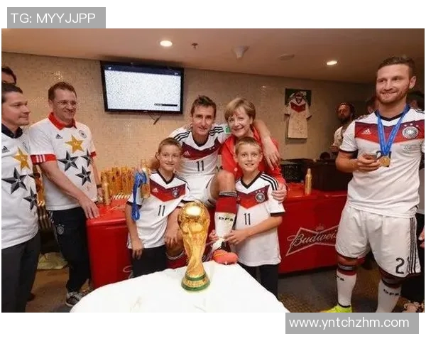 卡梅伦足球明星的传奇之路与辉煌成就探秘 卡梅伦足球明星的传奇之路与辉煌成就探秘