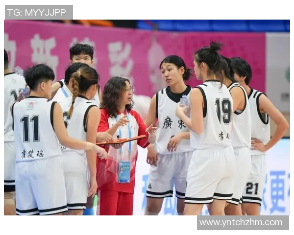 李军篮球生涯回顾与展望:从球场到人生的精彩对话 李军篮球生涯回顾与展望:从球场到人生的精彩对话