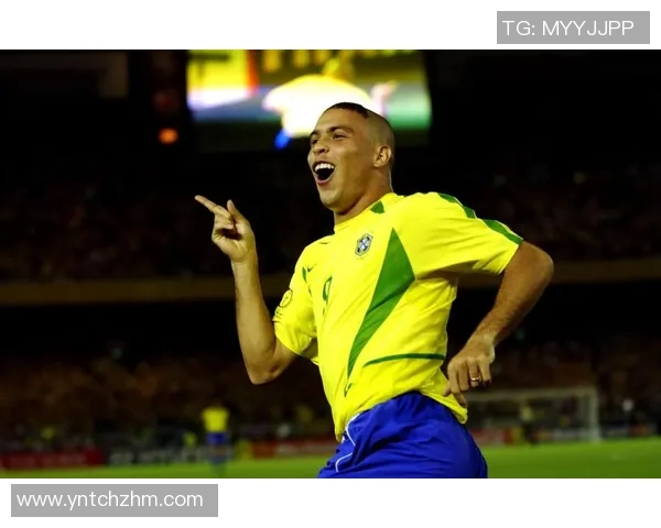 现役足球明星盘带技巧解析与精彩瞬间回顾 现役足球明星盘带技巧解析与精彩瞬间回顾